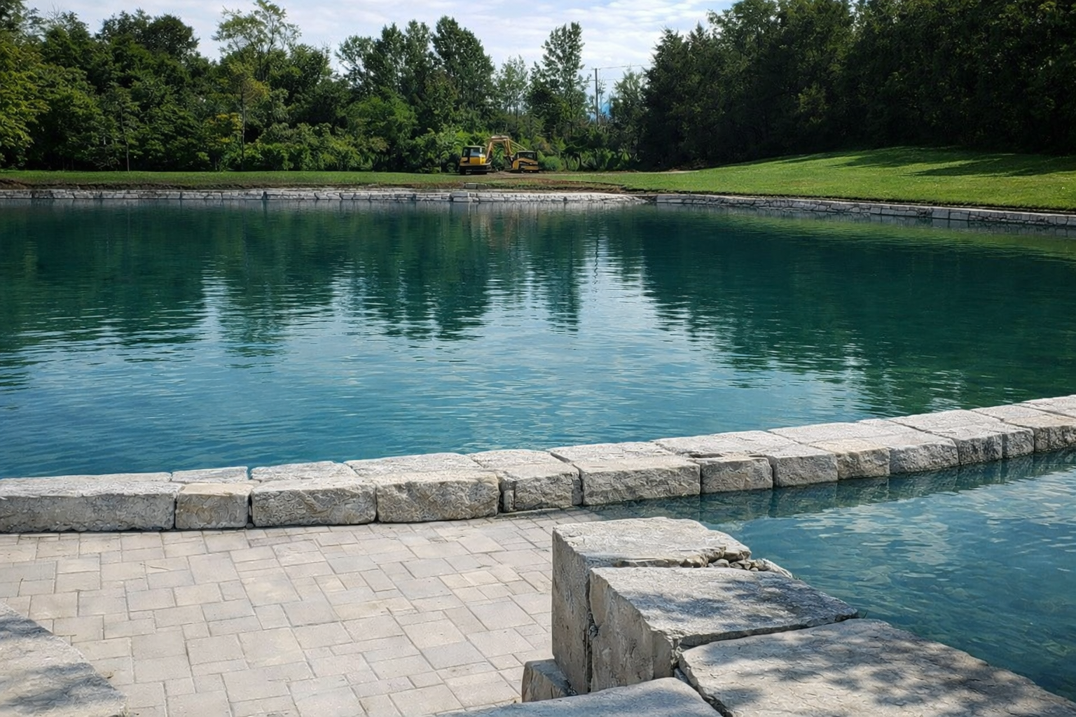 Light Gray Armour Stone commercial wall