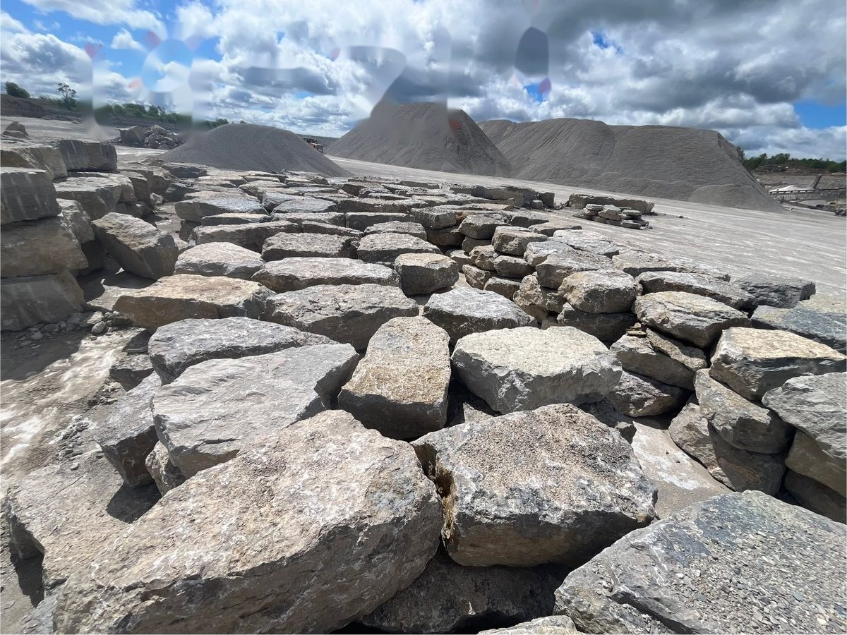 Armour Stone 20" Gray